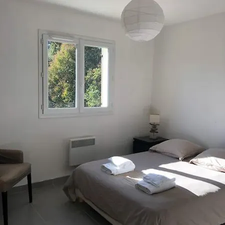 Dependance En Provence Holiday home Simiane-Collongue