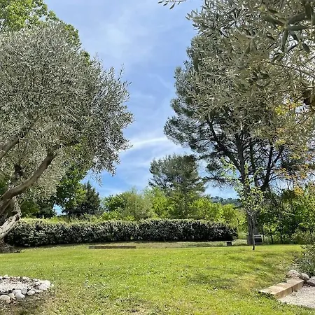Dependance En Provence Holiday home *